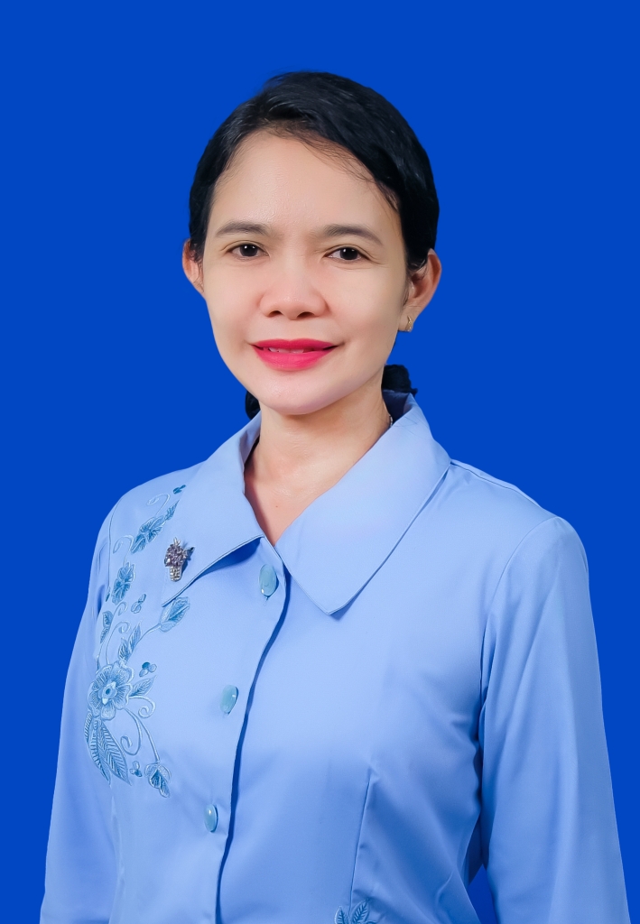 Dr. Kartika Chrysti Suyandari, M.Si-biru 1